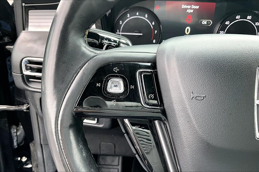 Used 2021 Lincoln Corsair AWD w/ Equipment Group 101A image 18