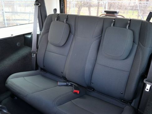 Used 2023 Jeep Wrangler Sport S image 14