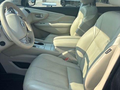 Used 2016 Nissan Murano Platinum w/ Platinum Technology Package FWD image 13