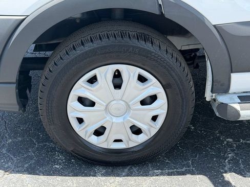 Used 2025 Ford Transit 250 Low Roof w/ Exterior Upgrade Package RWD image 18