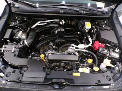 Used 2024 Subaru Crosstrek 2.5i Limited w/ Crosstrek Mirror Package image 28