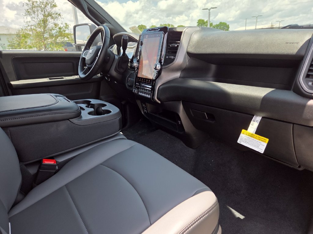 New 2026 RAM 3500 Tradesman AWD/4WD image 14