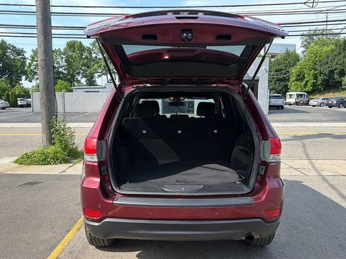 Used 2016 Jeep Grand Cherokee Laredo w/ Quick Order Package 23E AWD/4WD image 26