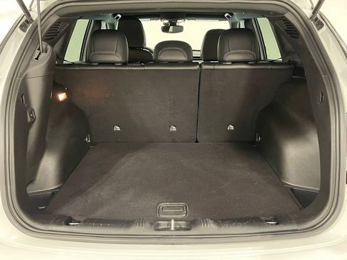 Used 2026 Jeep Compass Trailhawk image 5