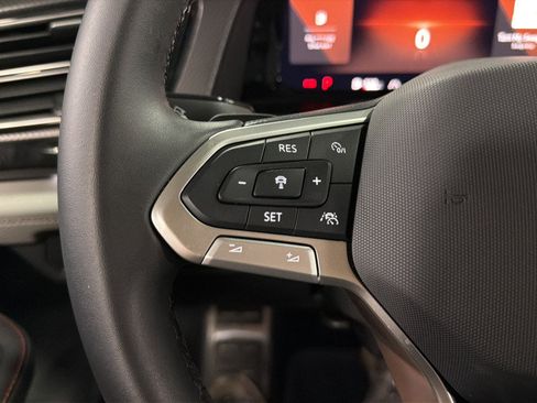 Certified 2026 Volkswagen Atlas Peak Edition AWD/4WD image 23