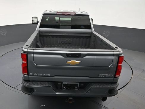 Used 2024 Chevrolet Silverado 2500 High Country w/ Technology Package AWD/4WD image 15