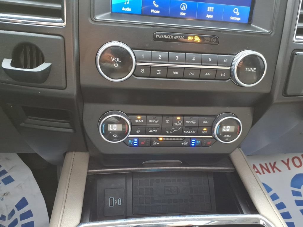 Used 2021 Ford Expedition Max Limited AWD/4WD image 20
