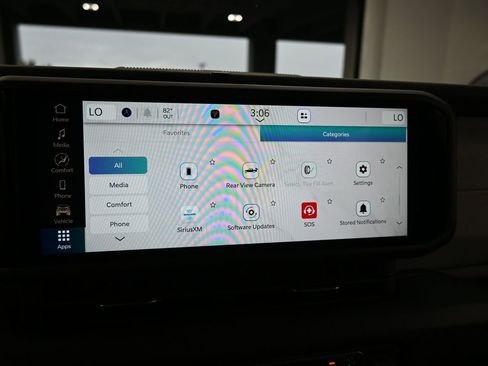 Used 2024 Jeep Gladiator Sport image 21