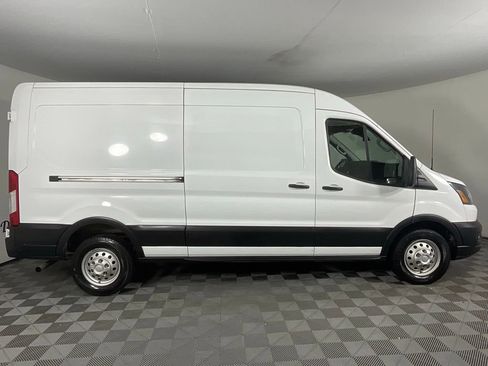 Used 2023 Ford Transit 250 Medium Roof AWD image 2