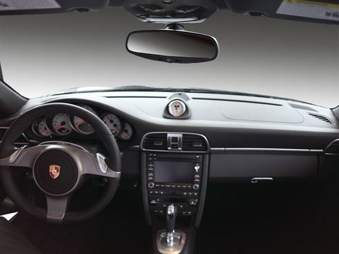 Used 2009 Porsche 911 Carrera S RWD image 4