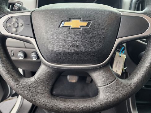 Used 2022 Chevrolet Colorado W/T w/ WT Convenience Package image 28