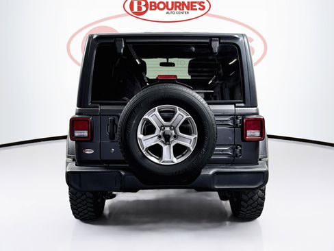 Used 2018 Jeep Wrangler Unlimited Sport S AWD/4WD image 7