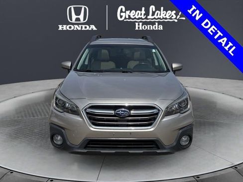 Used 2018 Subaru Outback 2.5i Premium AWD/4WD image 8