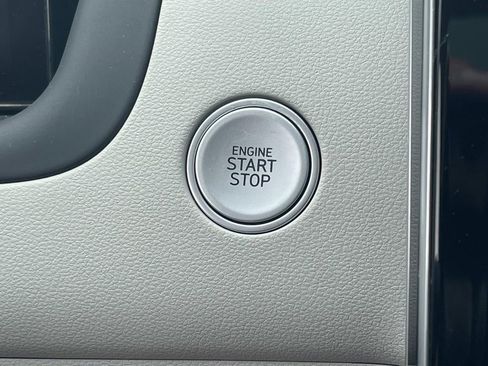 Certified 2022 Hyundai Tucson Limited FWD image 42