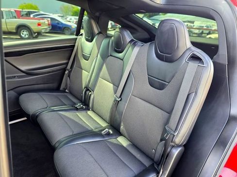 Used 2017 Tesla Model X 75D AWD/4WD image 35