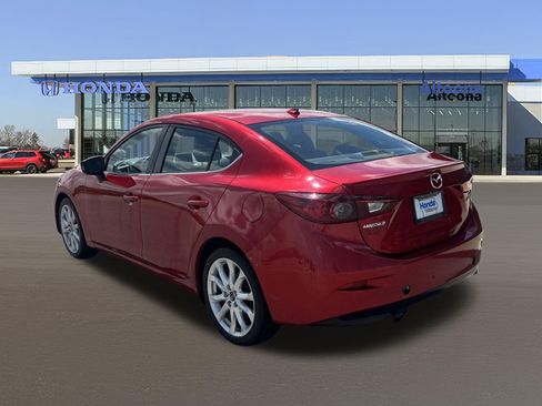 Used 2016 MAZDA MAZDA3 s Touring FWD image 3