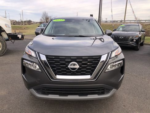 Used 2022 Nissan Rogue SV w/ SV Premium Package image 8