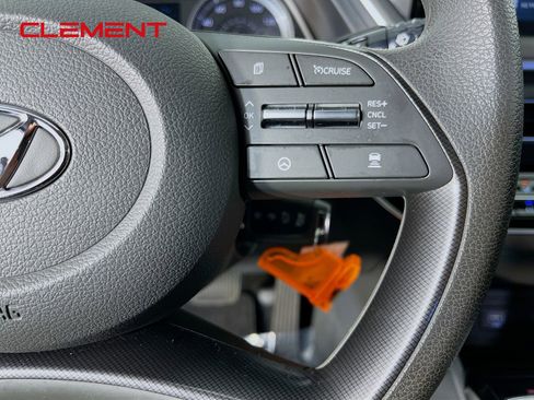 Used 2021 Hyundai Sonata SE FWD image 17
