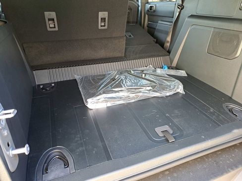 New 2025 Ford Bronco Big Bend image 14