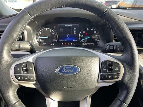 Certified 2023 Ford Explorer XLT image 22