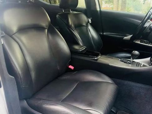Used 2008 Lexus IS 350 image 11