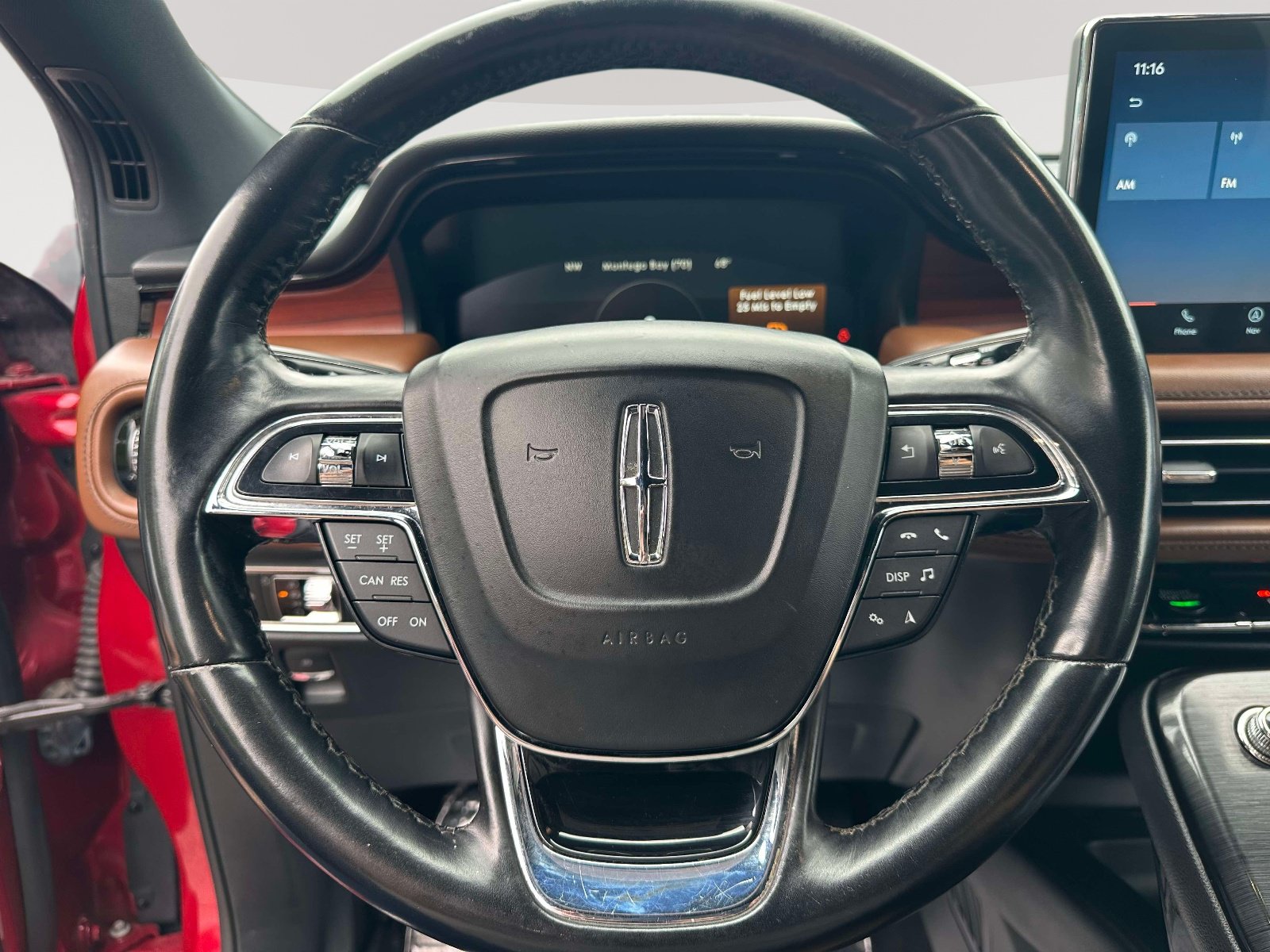 Used 2021 Lincoln Nautilus Reserve AWD/4WD image 13