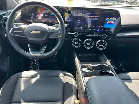 Used 2024 Chevrolet Blazer EV LT AWD/4WD image 5