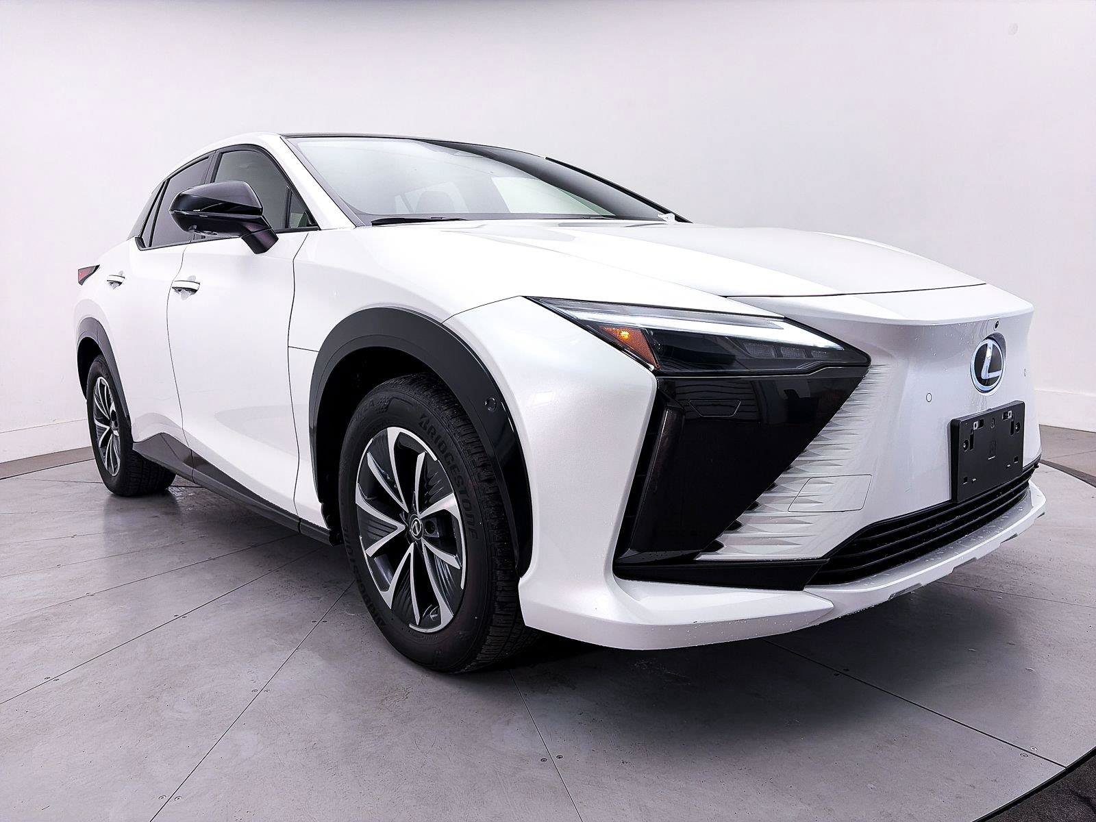 Used 2023 Lexus RZ 450e Premium w/ Technology Package AWD/4WD image 12