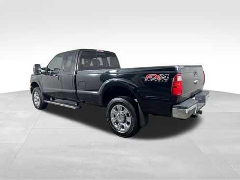 Used 2015 Ford F250 Lariat w/ Chrome Package AWD/4WD image 4