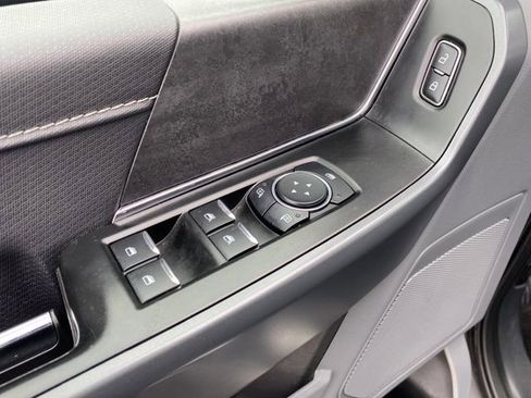 Used 2024 Ford F150 XLT AWD/4WD image 16