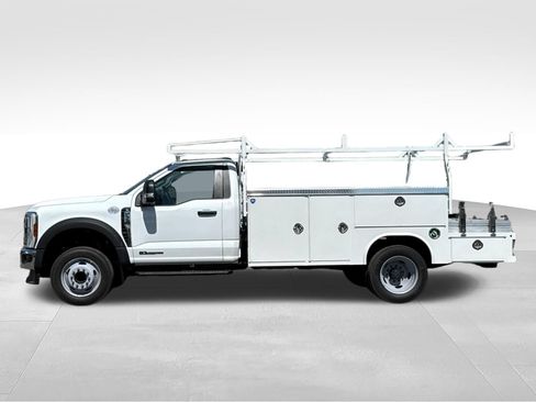 New 2024 Ford F550 2WD Regular Cab Super Duty image 7