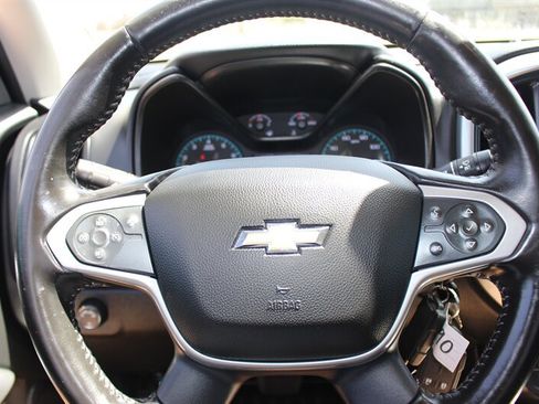 Used 2022 Chevrolet Colorado LT w/ Fleet Safety Package RWD image 25