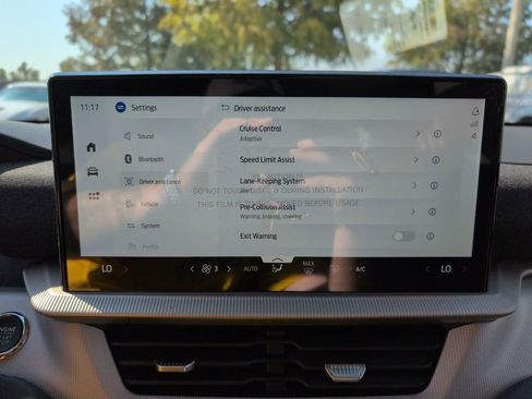 New 2026 Ford Explorer Active image 21