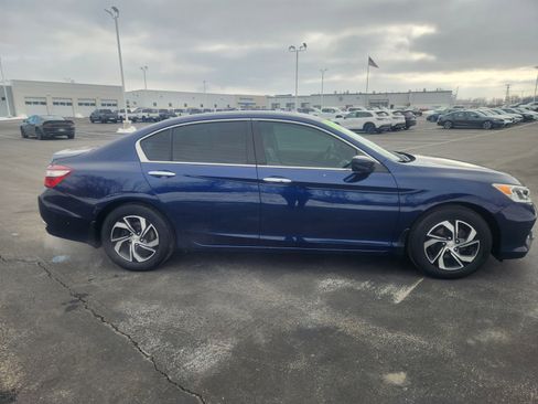 Used 2016 Honda Accord LX image 7