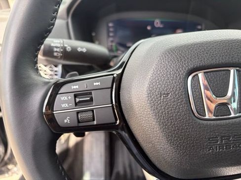 Used 2023 Honda Accord Touring image 27