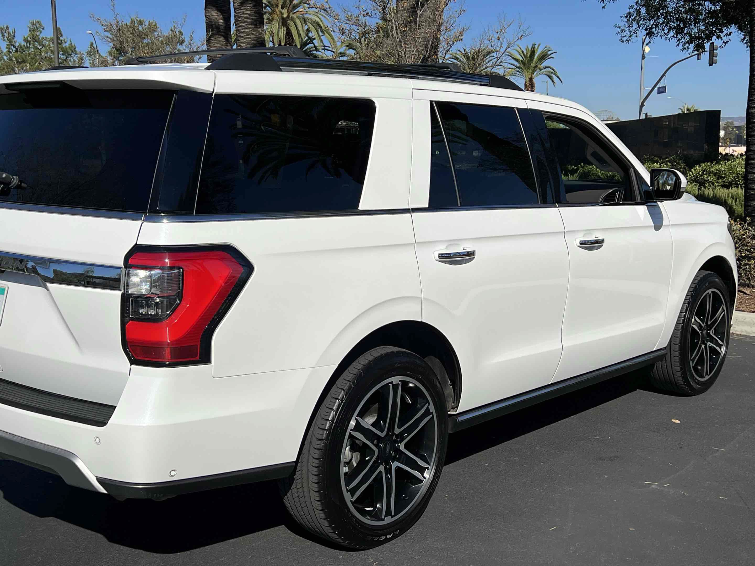 Used 2021 Ford Expedition Limited AWD/4WD image 60