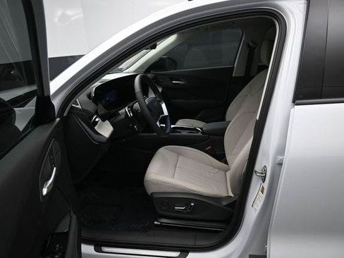 New 2026 Audi Q3 quattro 2.0T AWD/4WD image 9