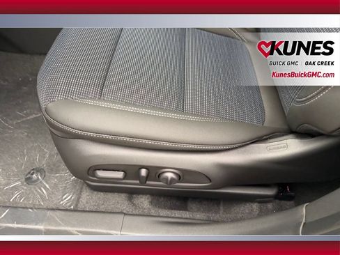 Used 2026 Buick Envista Preferred w/ Convenience I Package FWD image 15