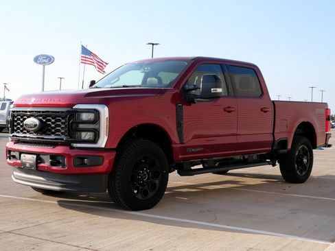 New 2026 Ford F250 Lariat w/ Black Appearance Package AWD/4WD image 7