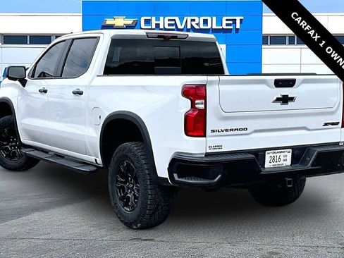 Used 2024 Chevrolet Silverado 1500 ZR2 w/ Technology Package image 4