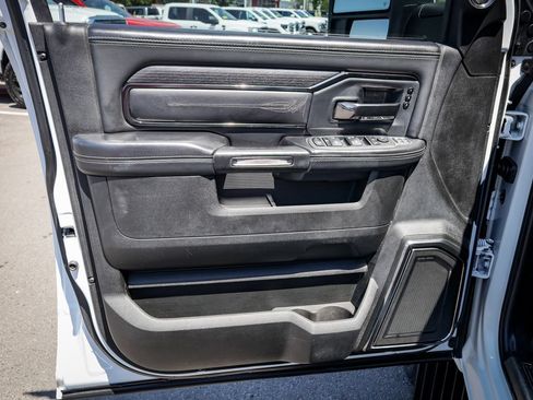 Used 2023 RAM 2500 Limited AWD/4WD image 16