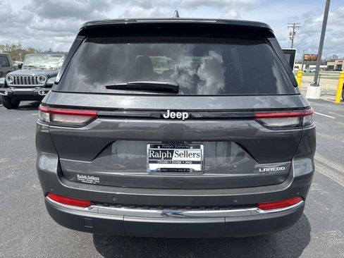 New 2026 Jeep Grand Cherokee Laredo RWD image 5