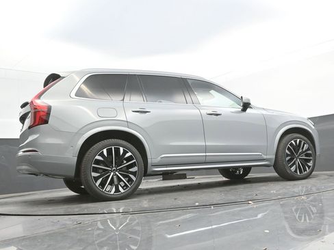 New 2026 Volvo XC90 B6 Plus w/ Protection Package Premier image 26