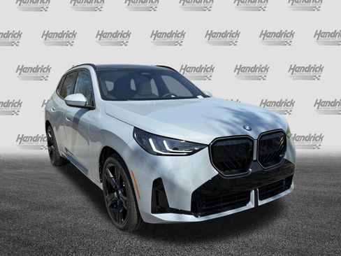 New 2026 BMW X3 xDrive30 image 2