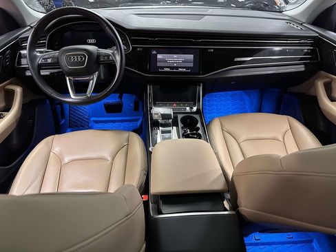 Used 2023 Audi Q8 Premium w/ Convenience Package AWD/4WD image 17