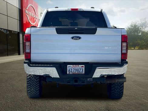 Used 2022 Ford F250 XLT AWD/4WD image 8