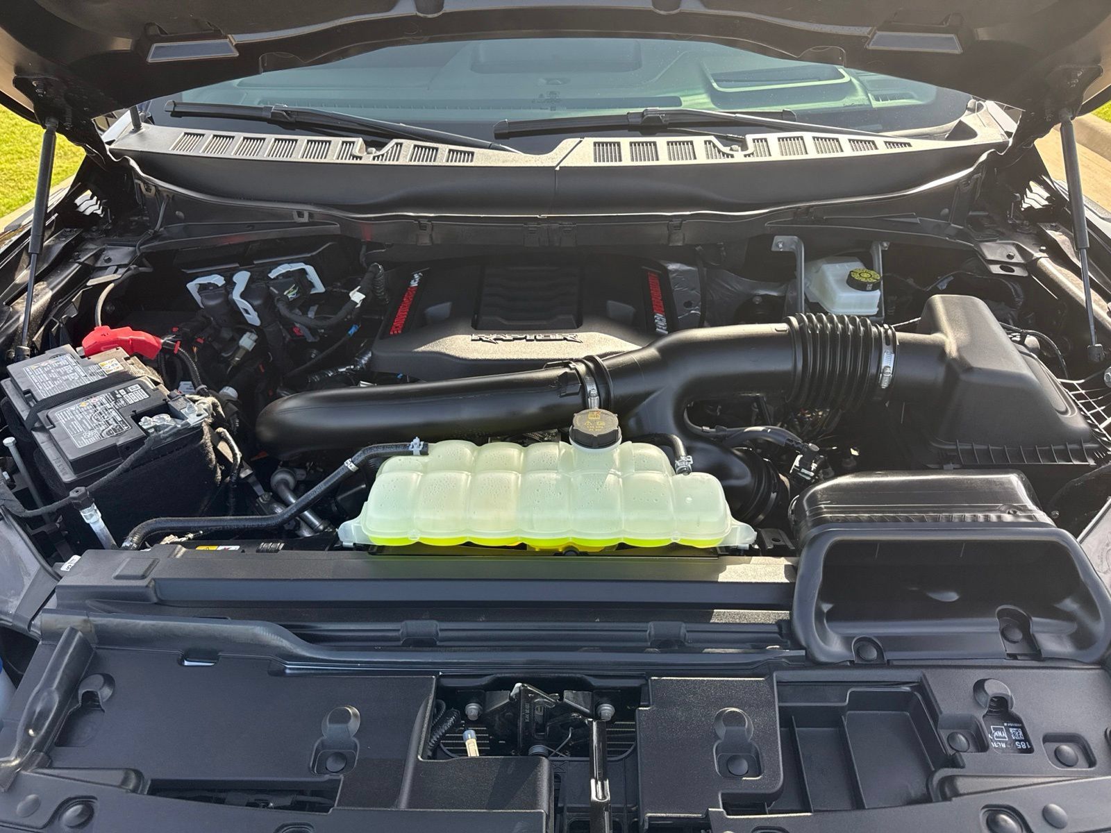 New 2026 Ford F150 Raptor AWD/4WD image 23