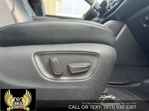 Used 2021 Toyota Highlander XSE image 22