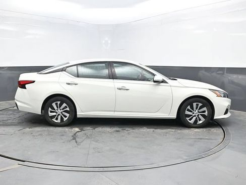 Used 2021 Nissan Altima 2.5 S FWD image 8