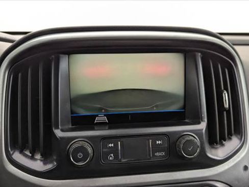 Used 2022 Chevrolet Colorado LT w/ Fleet Safety Package RWD image 23